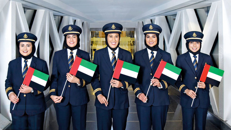 إماراتيات  يحلِّقن بطائرات حول العالم في يوم واحد