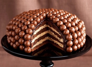 طريقة عمل كيكة المالتيزر الشهية والمبتكرة، جربيها واستمتعي بطعمها